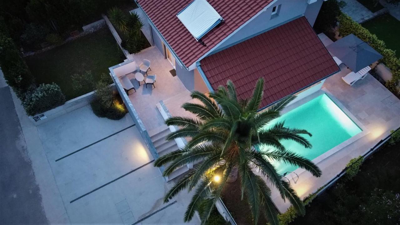 Villa Artaturi Mali Losinj Luaran gambar