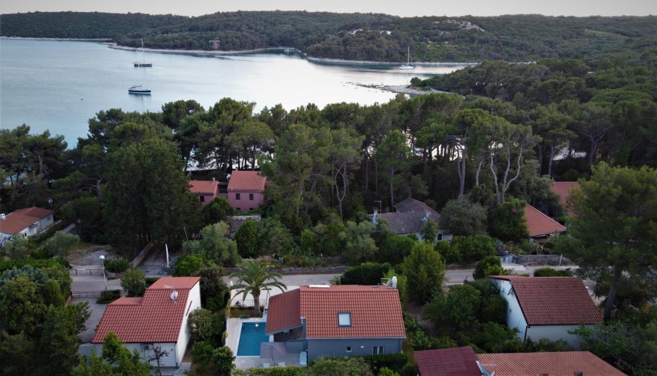 Villa Artaturi Mali Losinj Luaran gambar